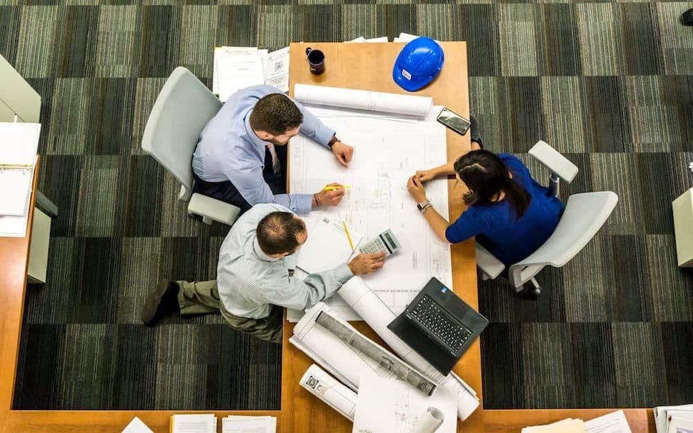 How to Choose the Right Contractor To Manage Multi-Family Home Projects