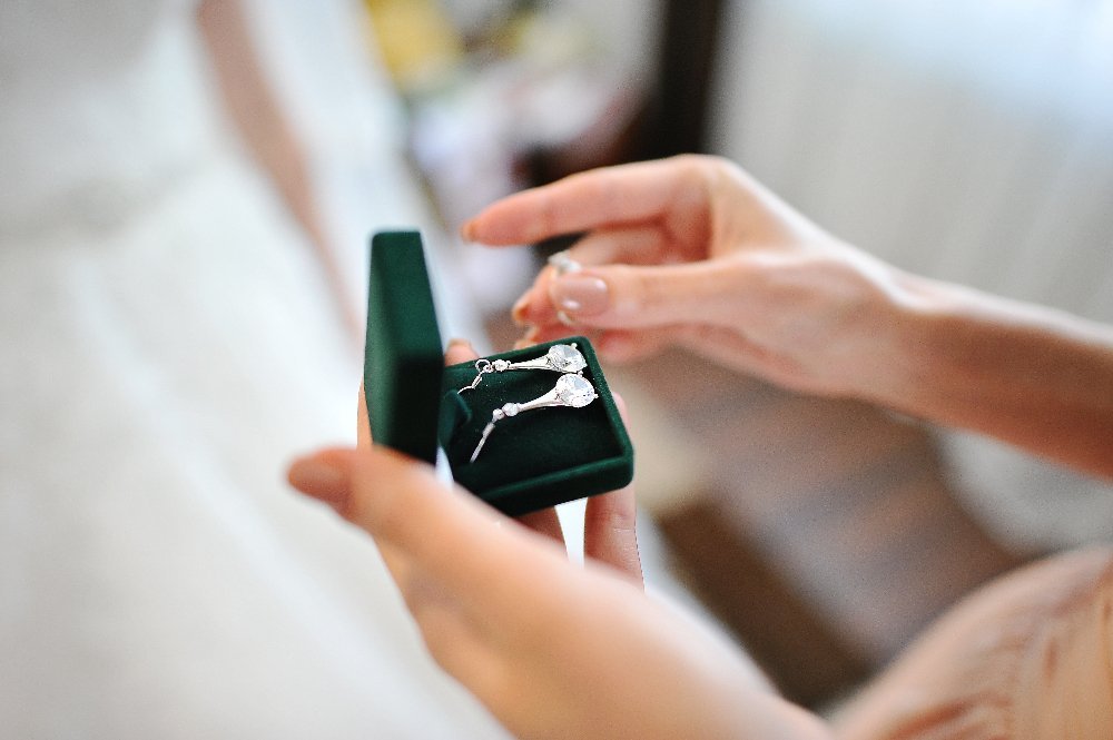 How to Grow Your Jewelry Business - A Small Business Guide