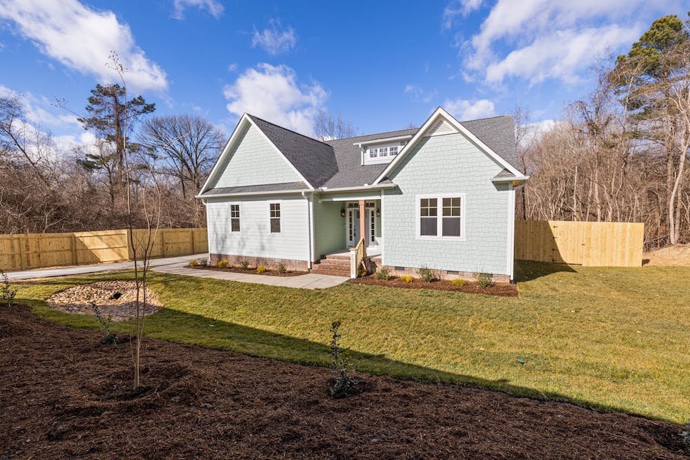Immediate Exterior Repairs That Boost Curb Appeal