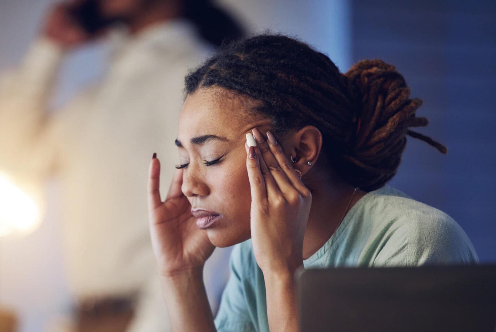women stressed in office