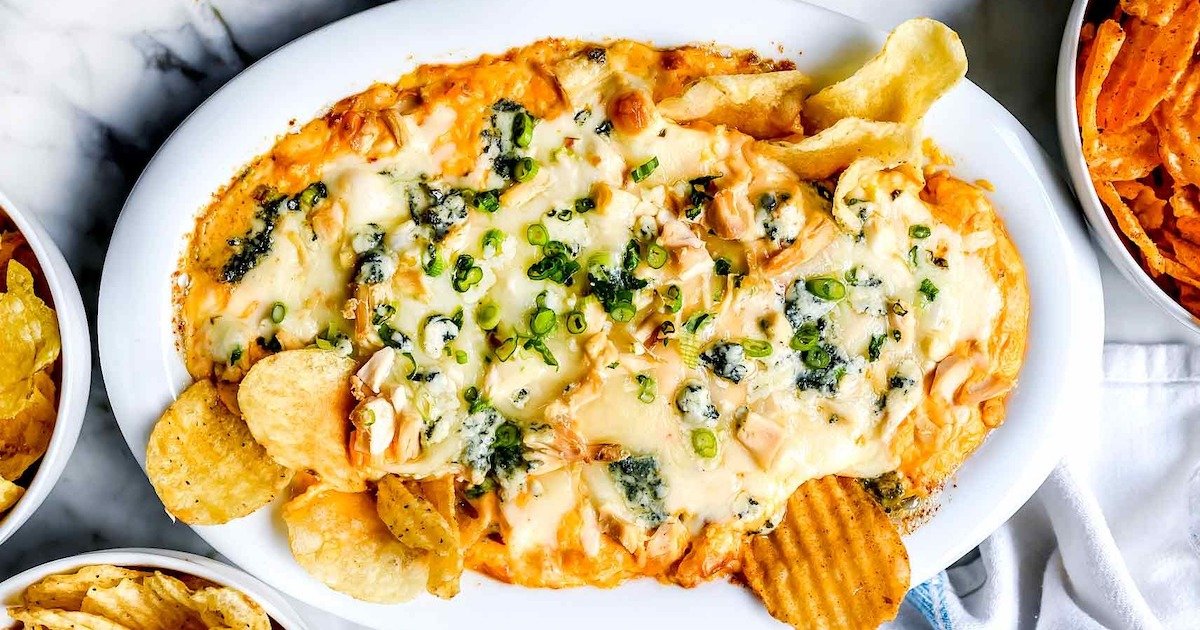 30 Crowd-Pleasing Recipes to Make for Super Bowl Sunday