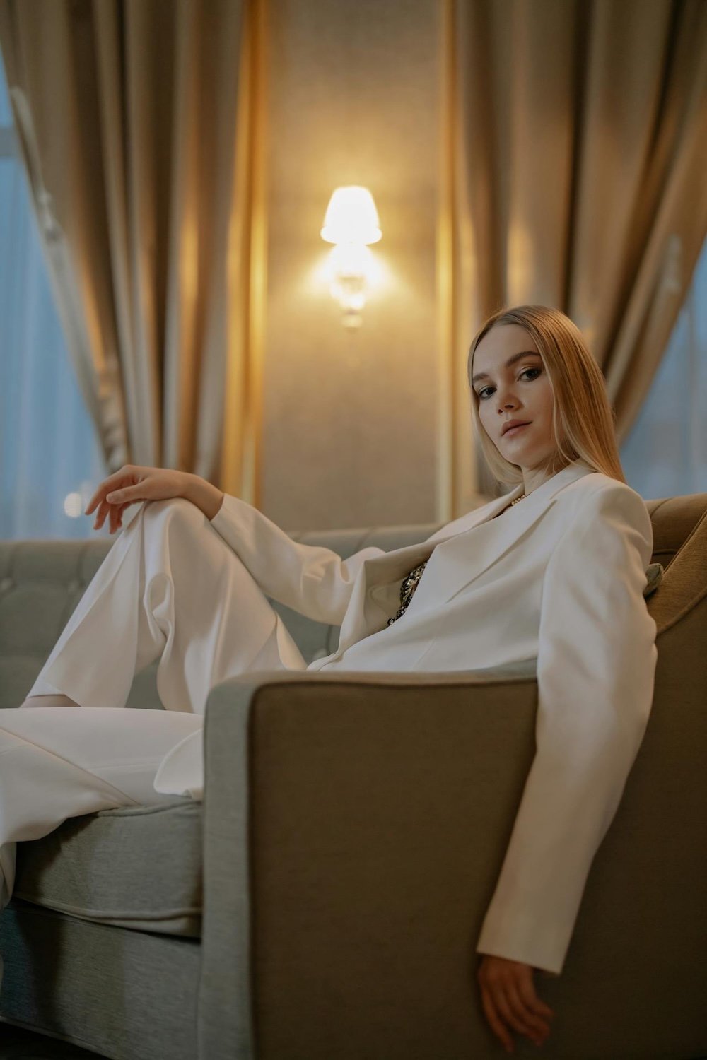 The Benefits of Luxury Community Living for Businesswomen