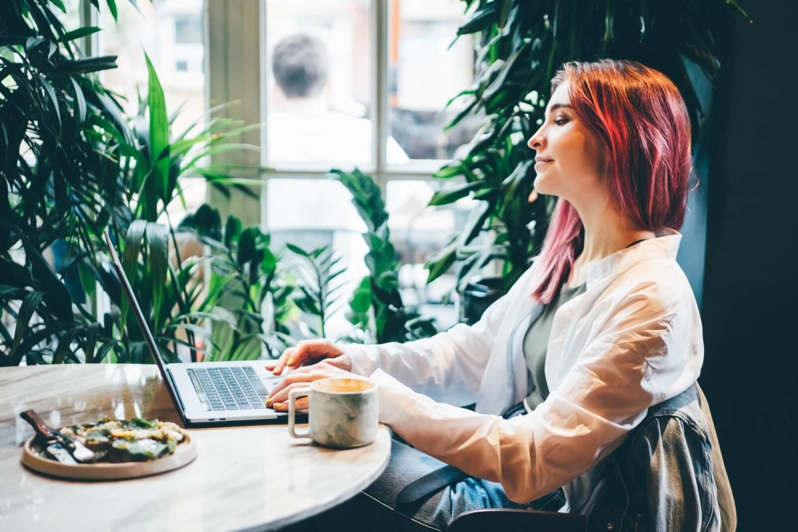 8 Work From Home Side Hustles You Can Start Right Now