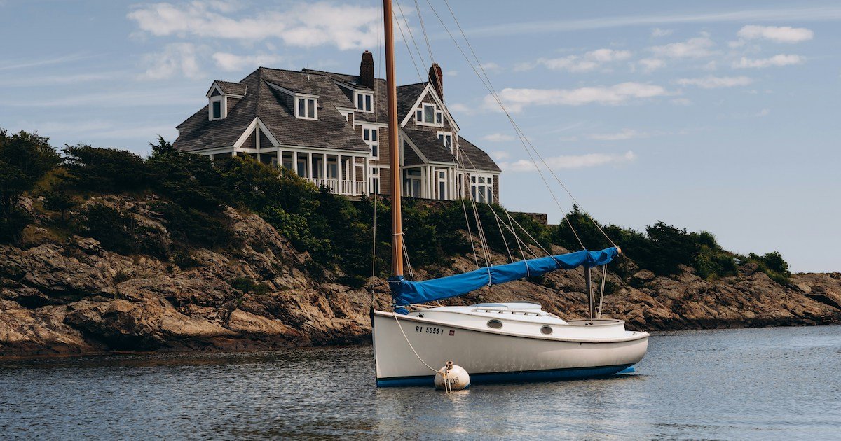 15 Coastal Grandma-Inspired Destinations for a Relaxing Getaway