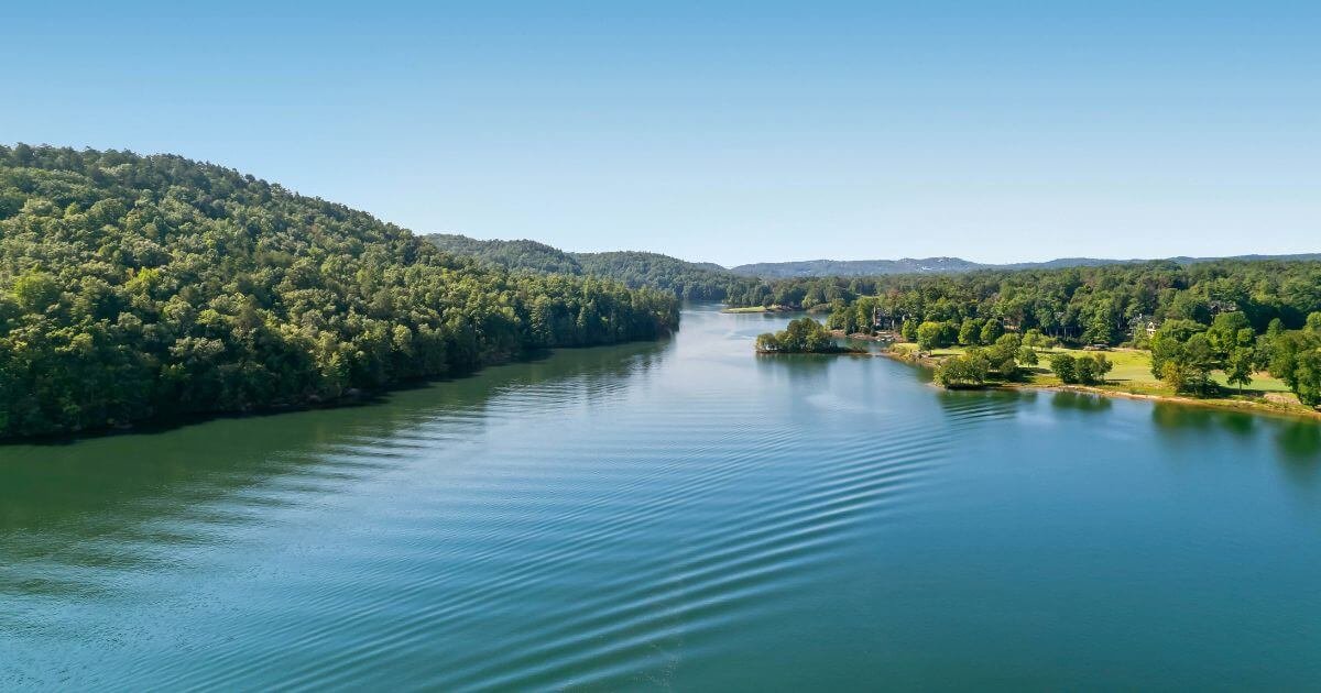 11 Lake Vacation Ideas That Are Even Better Than the Beach