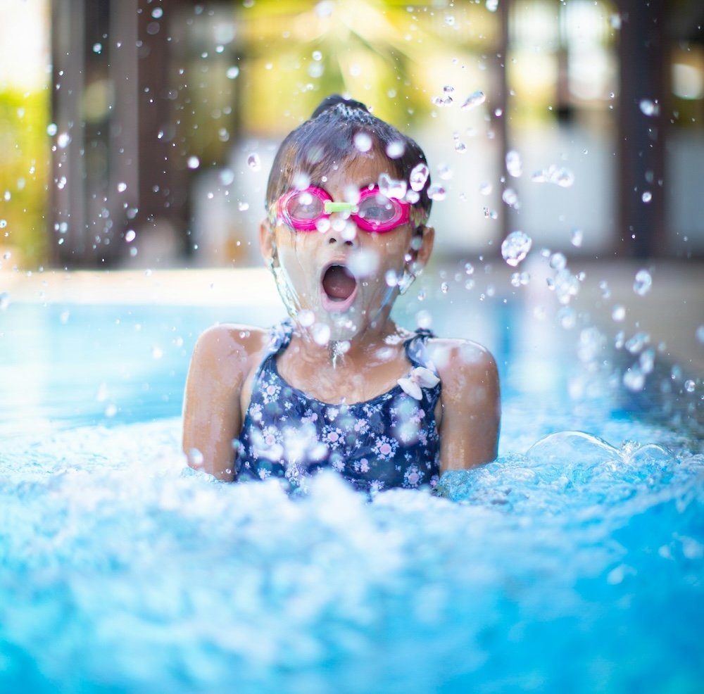 Group vs Private Swimming Lessons: Which Is Right for Your Child?