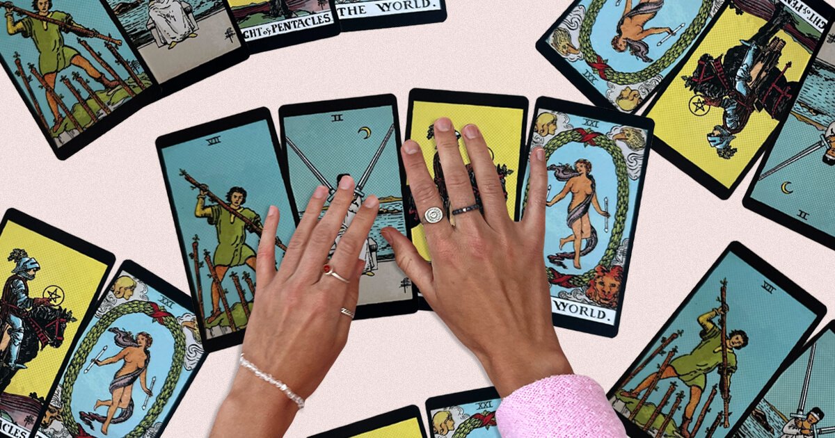 Your Summer Tarot Reading | The Everygirl