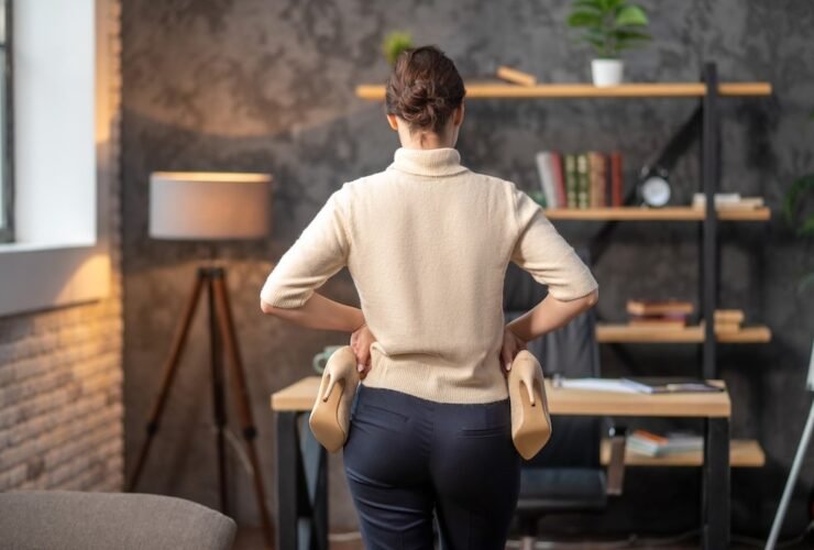 How Chiropractic Posture Tips Help You Relax Naturally?