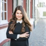How to Manage Your Migraines with Neuroscientist Dr. Elena Gross