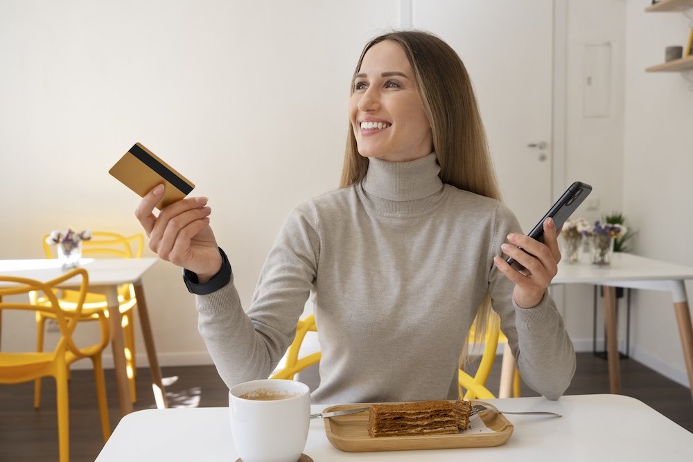 How to Maximize Your Financial Benefits When Dining and Traveling