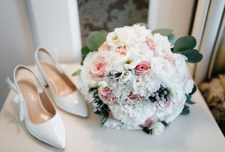 Mixing and Matching Accessories Across Wedding Themes