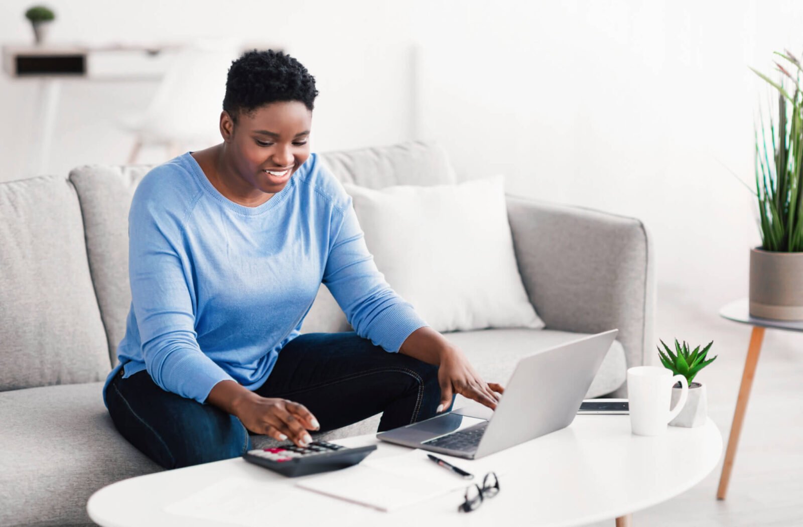 The Ultimate Guide to Building a Financial Safety Net as a Woman