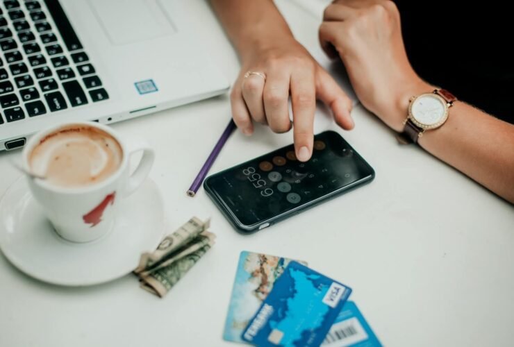 What Is An Index Fund, And Is It The Right Investment For Me?